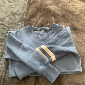 Ryderwear cropped sweater-size small